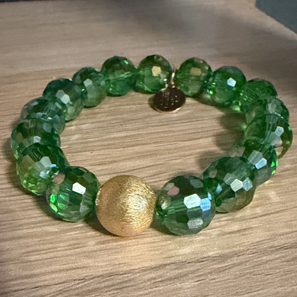 Bourbon and Boweties Green Beaded Kendley with Gold Bead